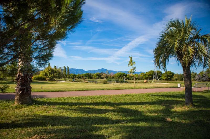 Golf Saint Cyprien Ground Floor 2 Bedrooms Apartment With Terrace Extérieur photo
